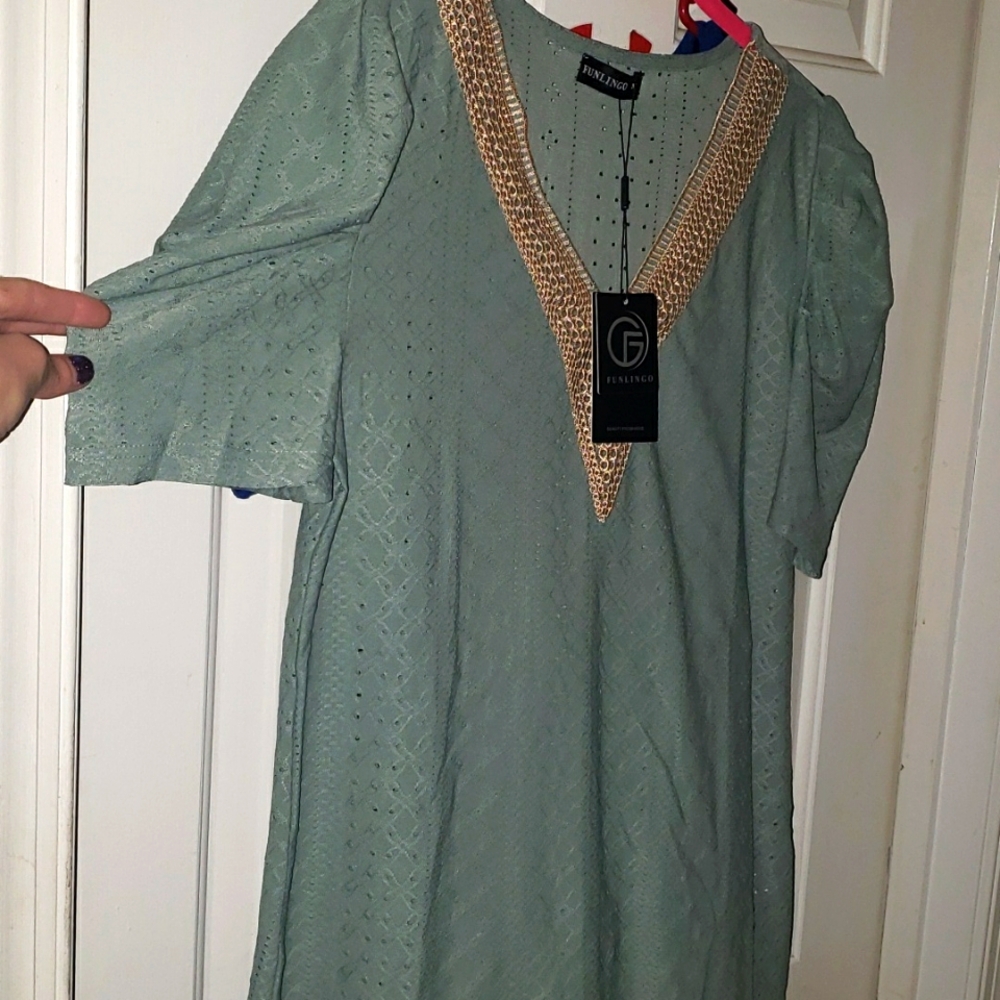 NWT Funlingo Top